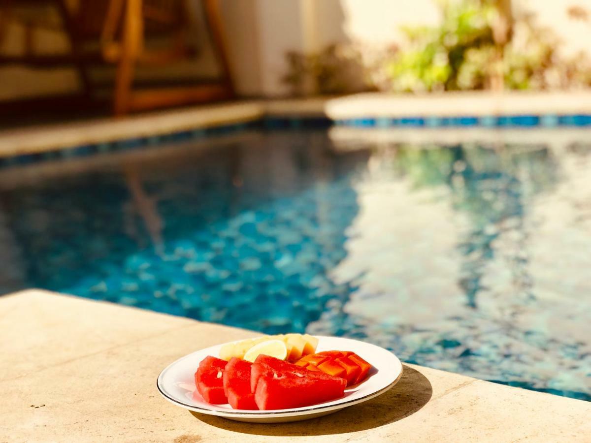 Familytel Bali Hotell Kuta Selatan Exteriör bild